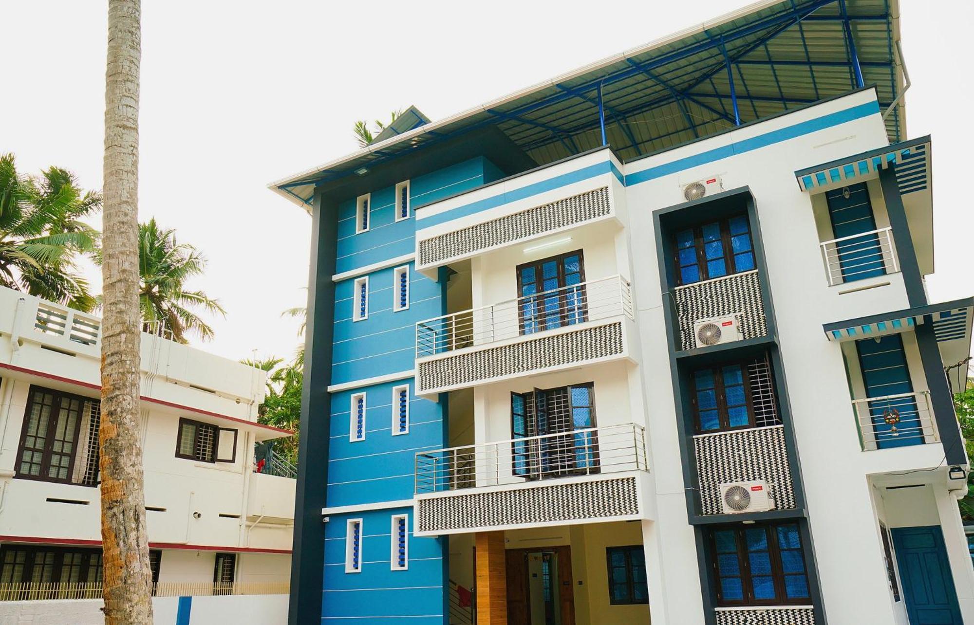 Hotel O Majestic Stays Kazhakuttam エクステリア 写真